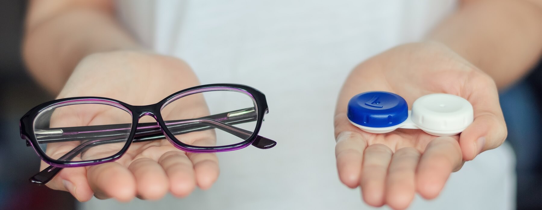 Glasses Vs Contact Lenses Which One Is Right For You Au 4583